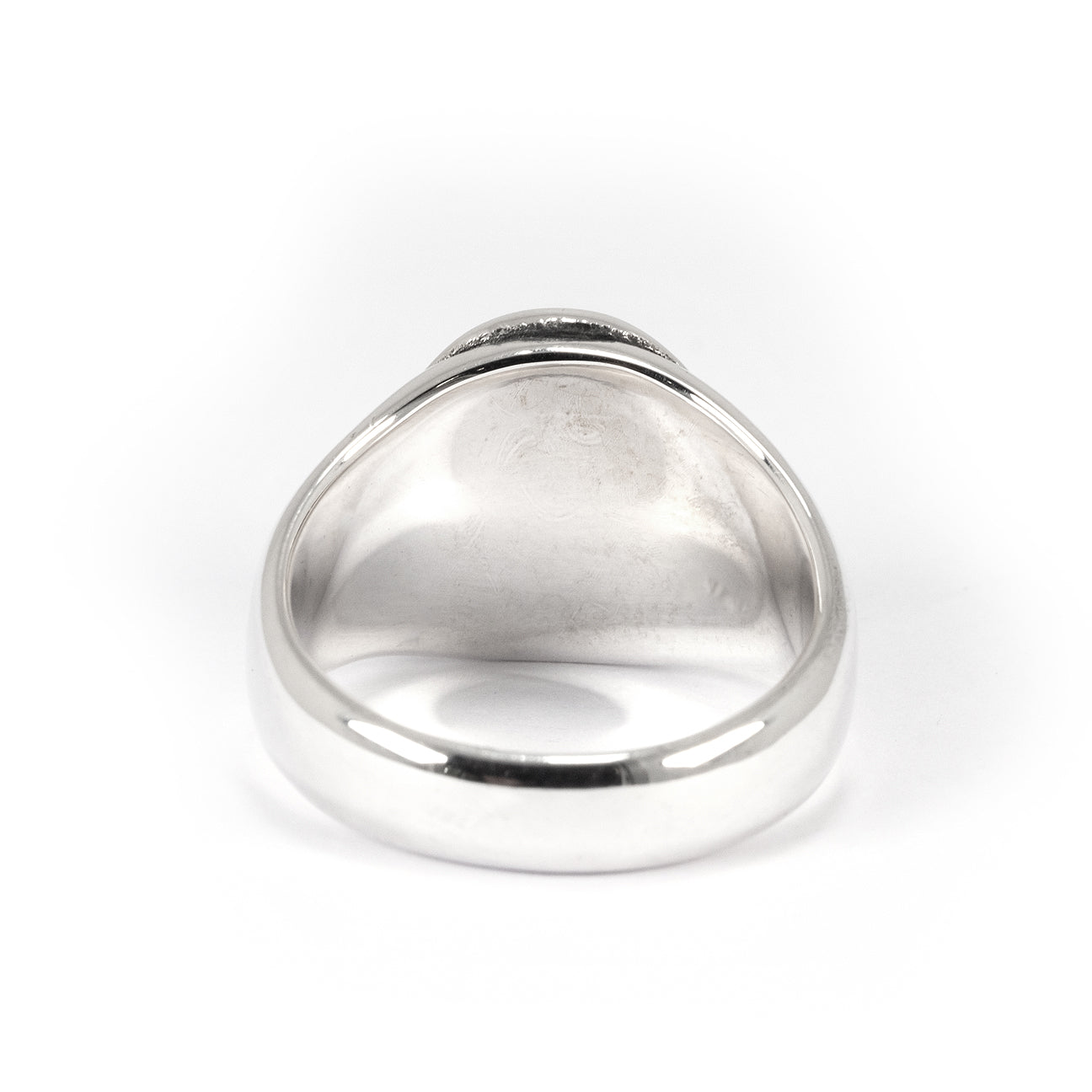 Oval Web Signet