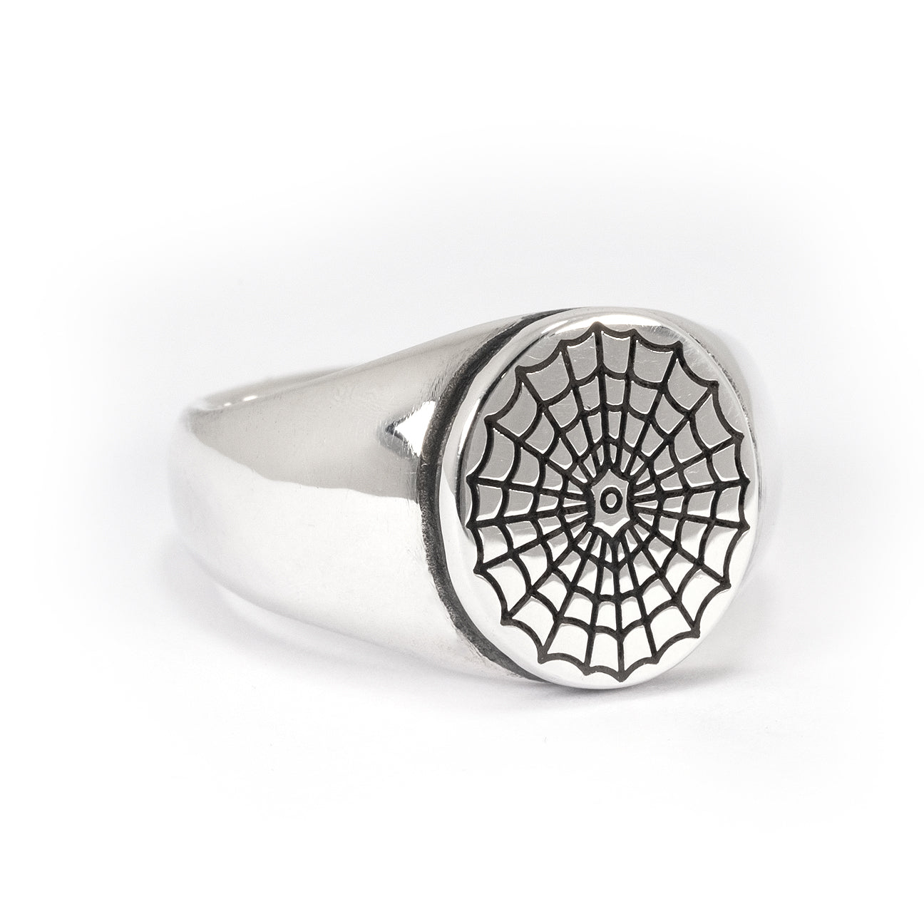 Oval Web Signet